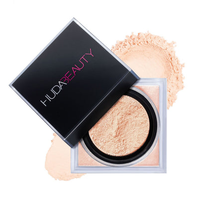 HUDA BEAUTY Easy Bake Loose Baking & Setting Powder